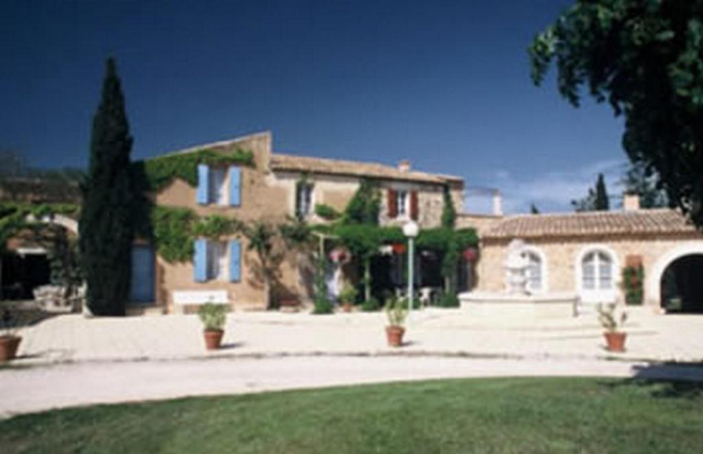 Mas De La Tour Hotel Gargas  Exterior photo